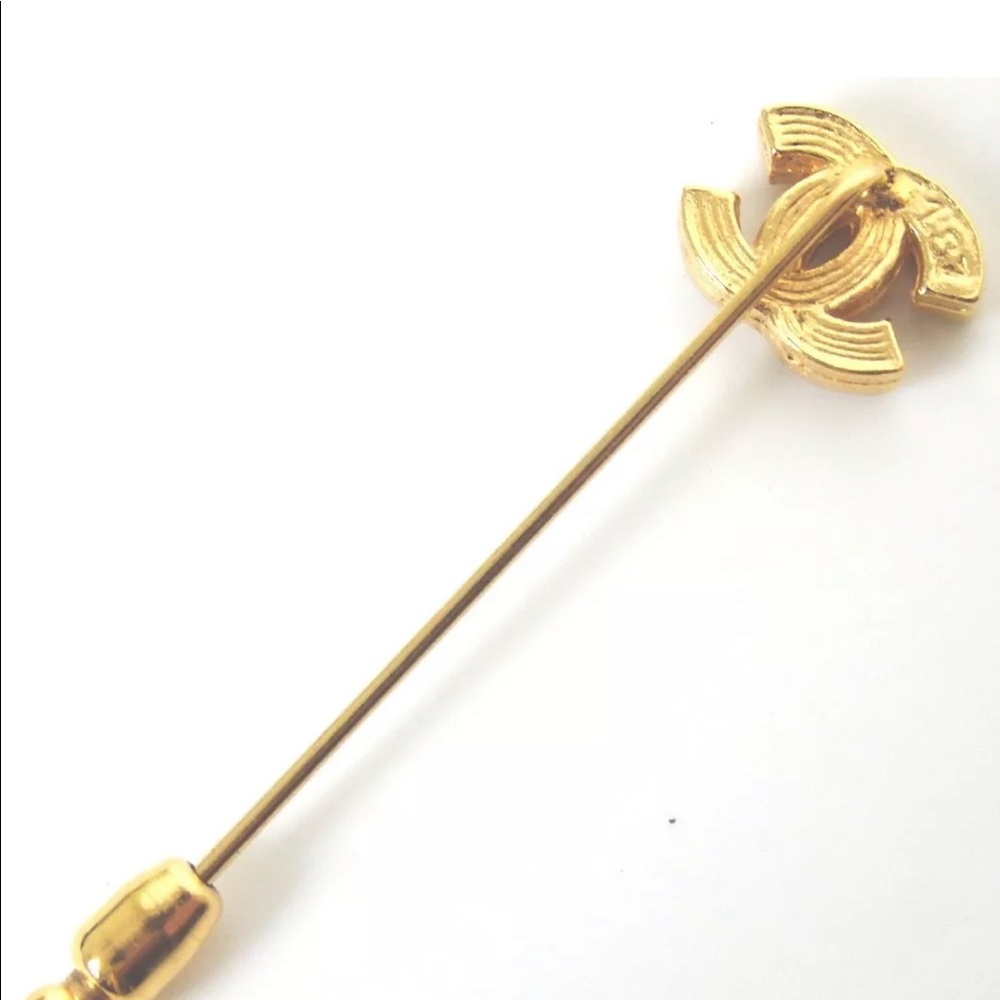Chanel cc logo pin brooch - Picture 2 of 6